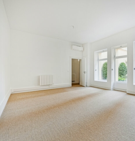 Photo 1 – location bureaux	PARIS (75011)