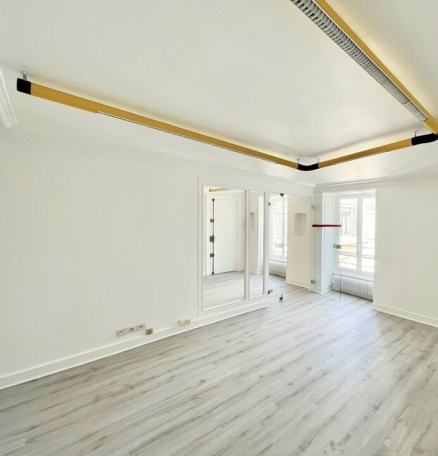 Photo 1 – location bureaux	PARIS (75009)