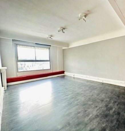 Photo 1 – location bureaux	PARIS (75009)