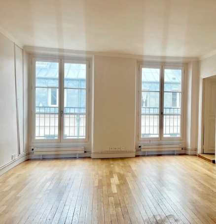 Photo 1 – location bureaux	PARIS (75002)