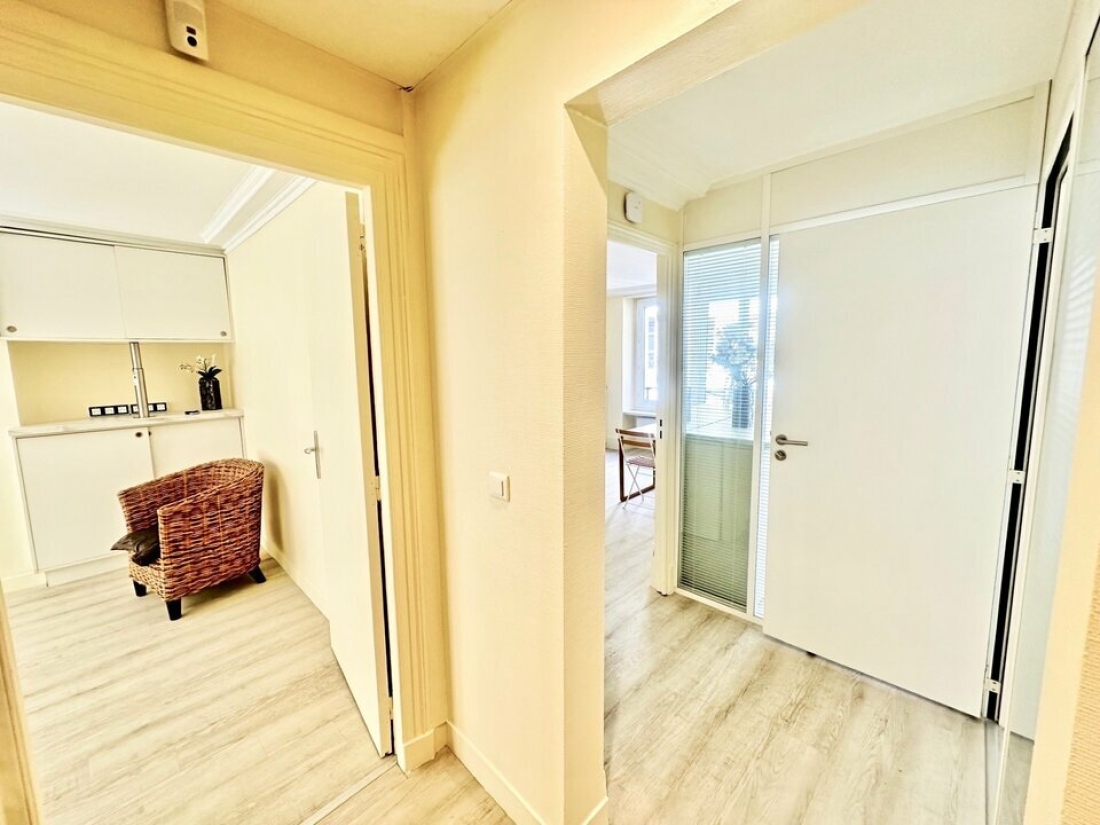 Photo 5 – location bureaux	PARIS (75009)
