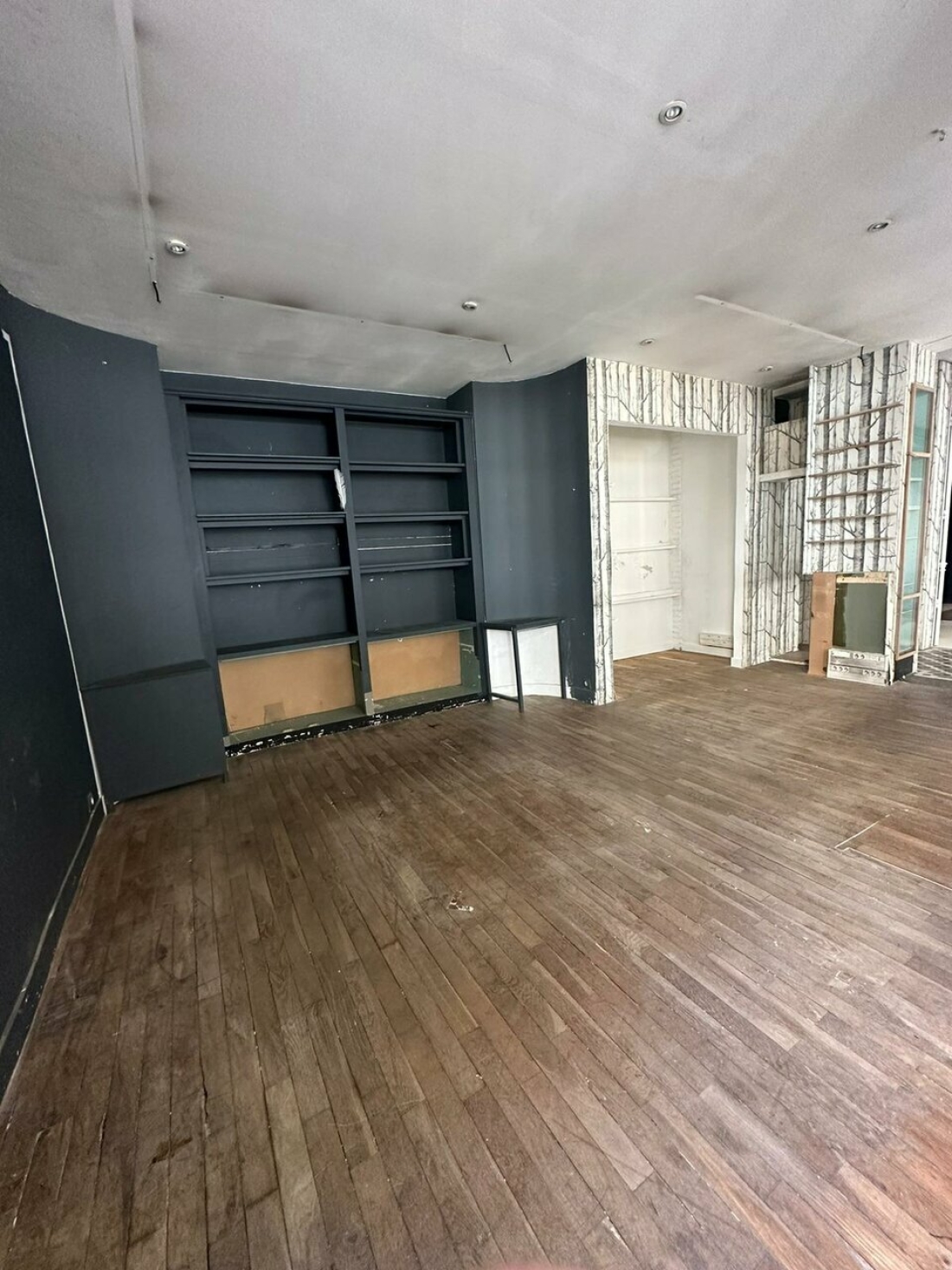 Photo 4 – location commerce	PARIS (75004)