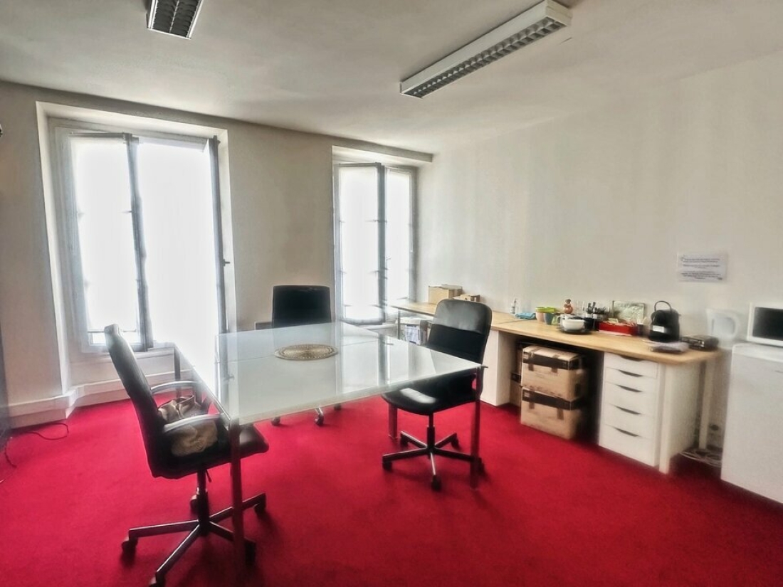 Photo 3 – location bureaux	PARIS (75011)