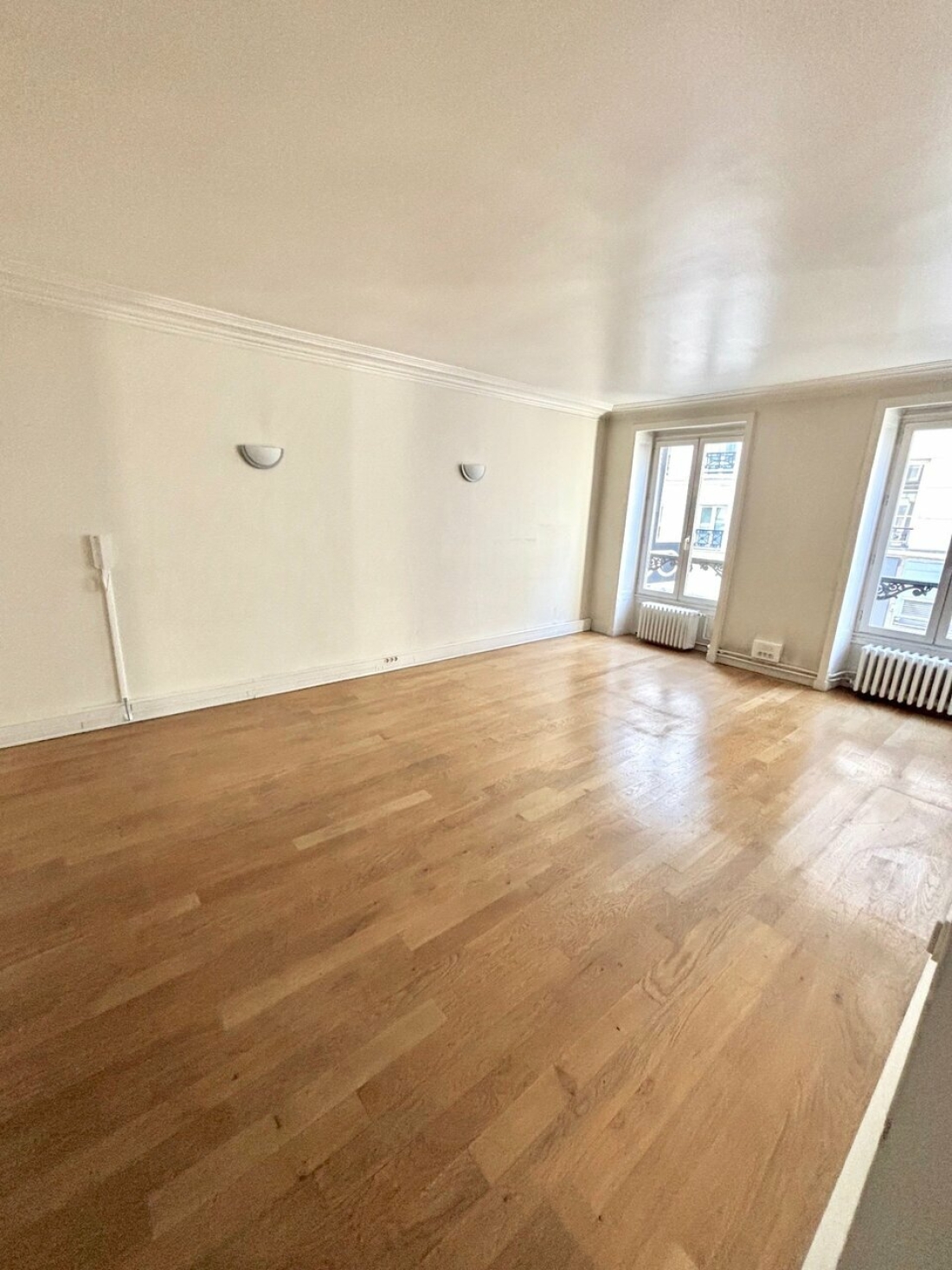 Photo 2 – location bureaux	PARIS (75008)