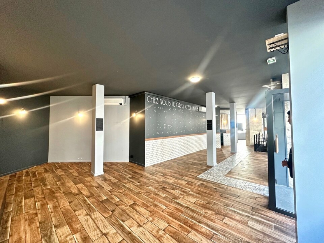 Photo 5 – location commerce	PARIS (75011)