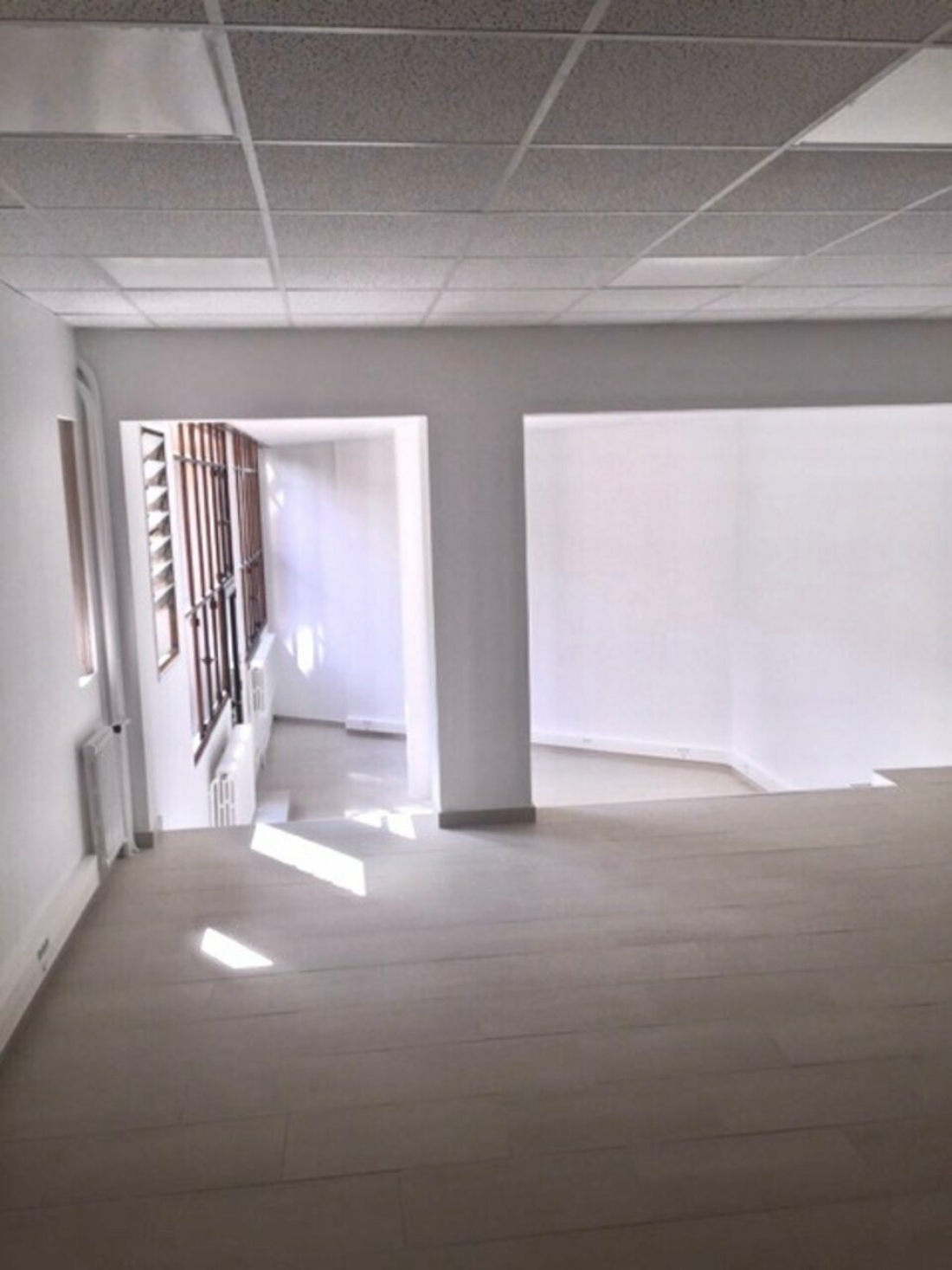 Photo 3 – location bureaux	PARIS (75005)