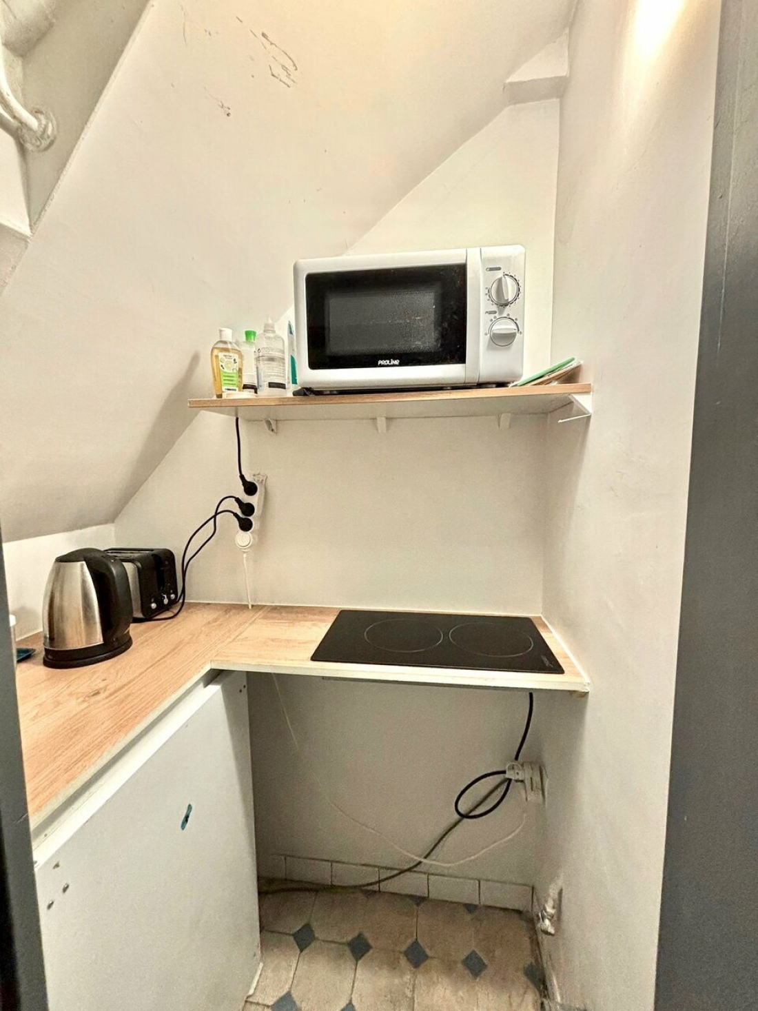 Photo 3 – location commerce	PARIS (75009)