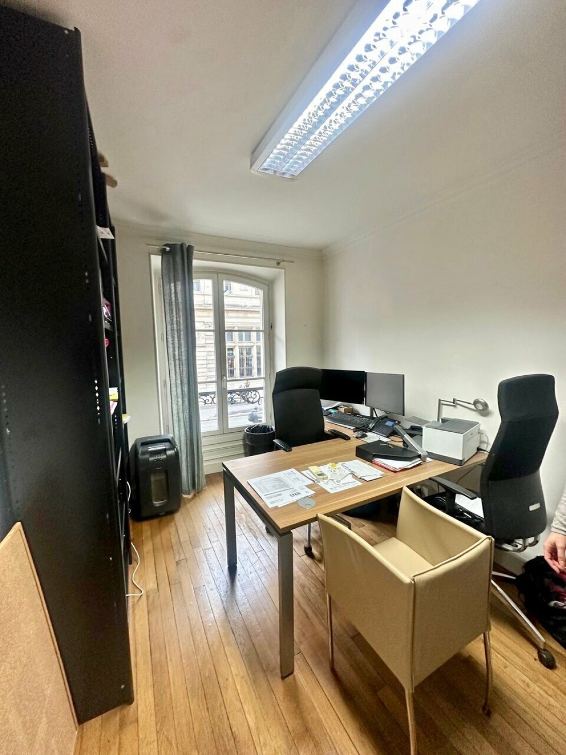 Photo 3 – location bureaux	PARIS (75004)