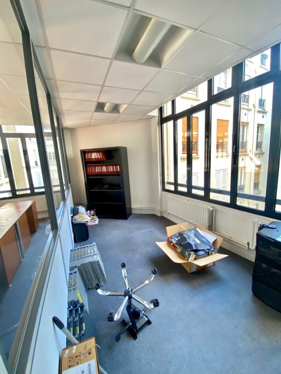 Photo 8 – location bureaux	PARIS (75010)