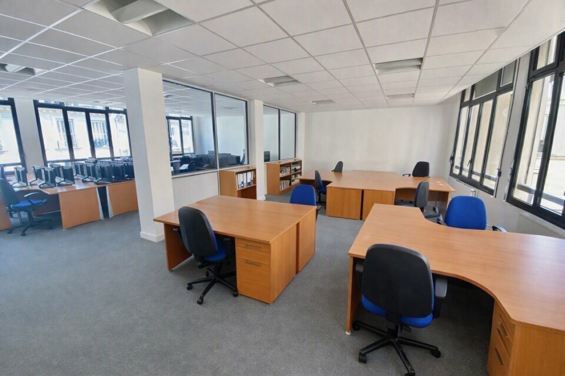 Photo 1 – location bureaux	PARIS (75010)