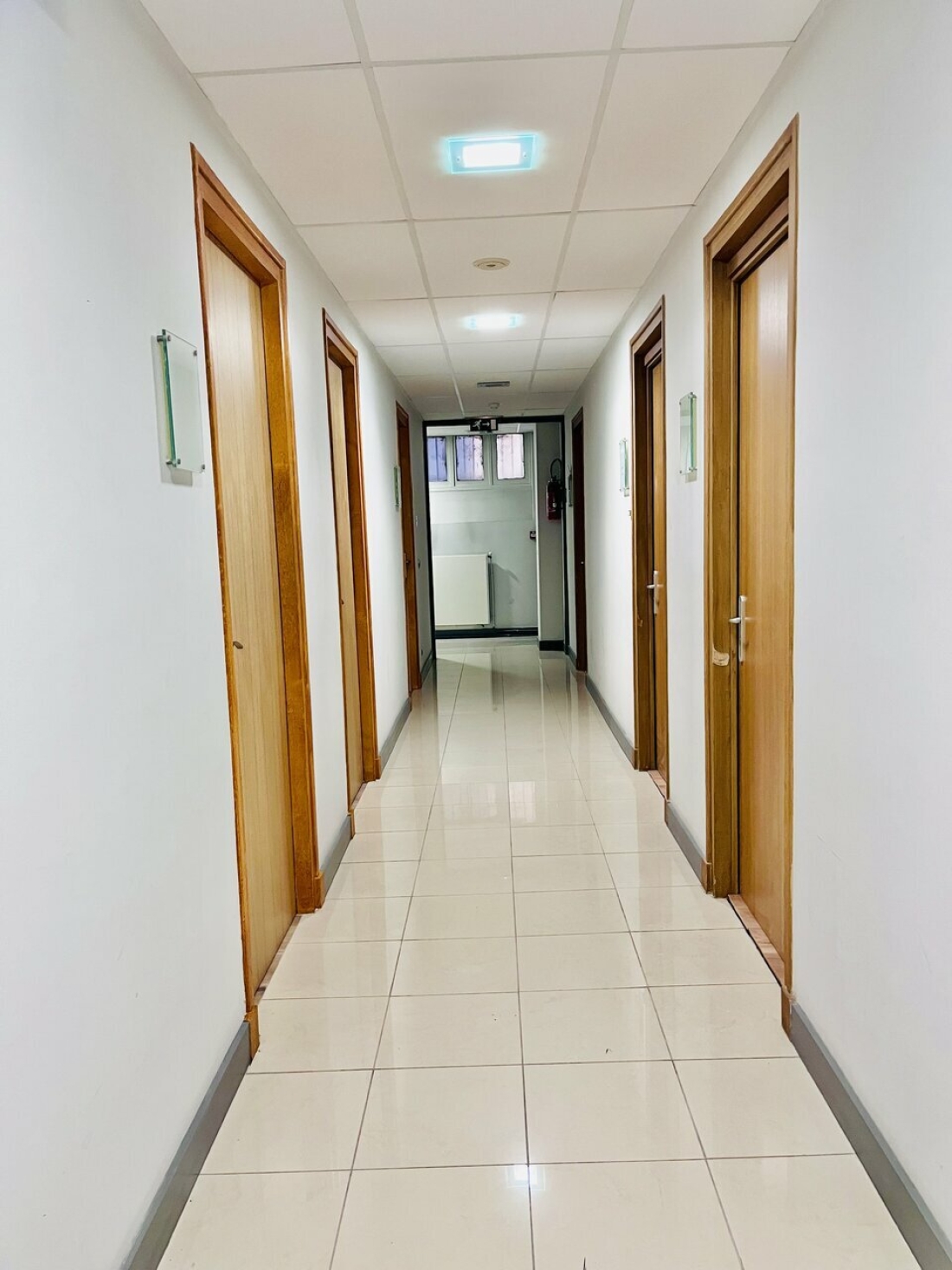 Photo 4 – location bureaux	PARIS (75008)