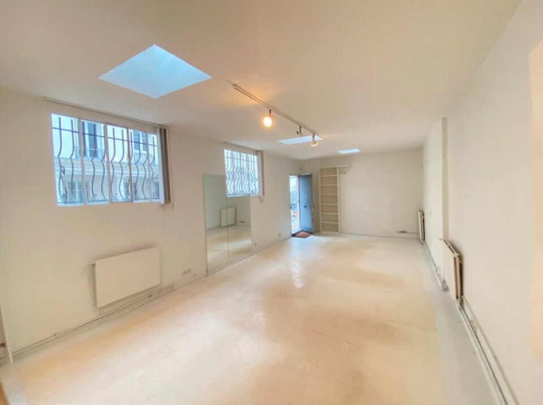 Photo 2 – location bureaux	PARIS (75003)