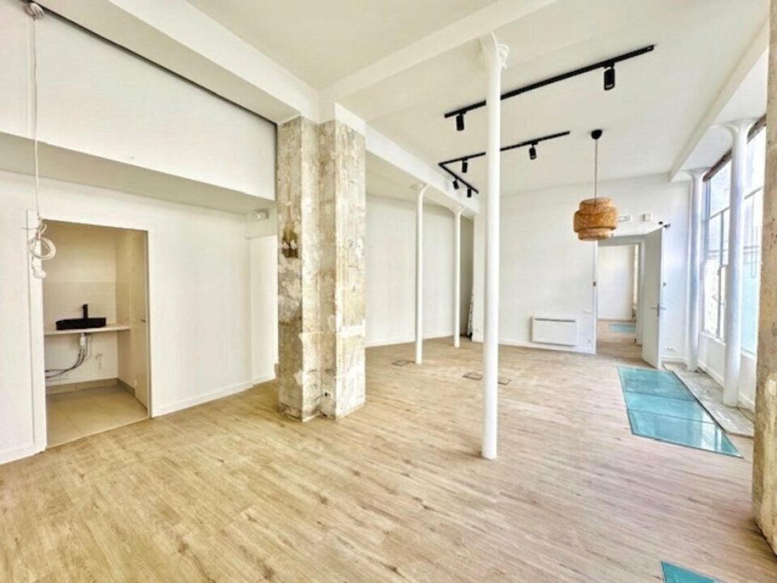 Photo 2 – location bureaux	PARIS (75011)