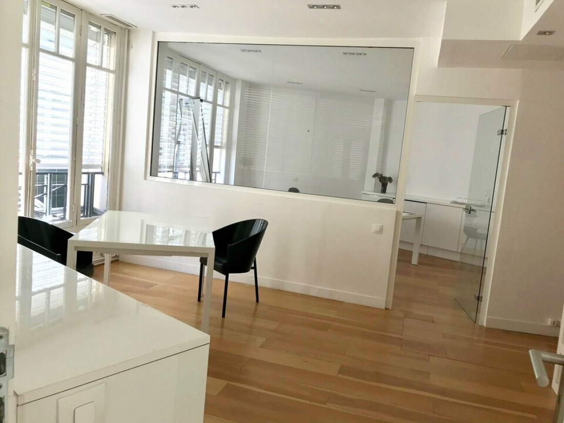 Photo 2 – location bureaux	PARIS (75008)