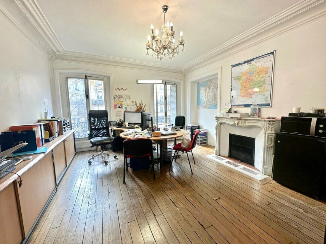 Photo 1 – location bureaux	PARIS (75011)