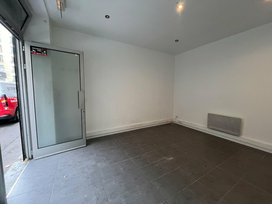 Photo 5 – vente commerce	PARIS (75020)