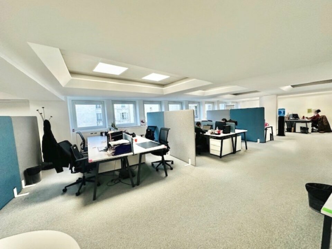 Photo 2 – location bureaux	PARIS (75012)