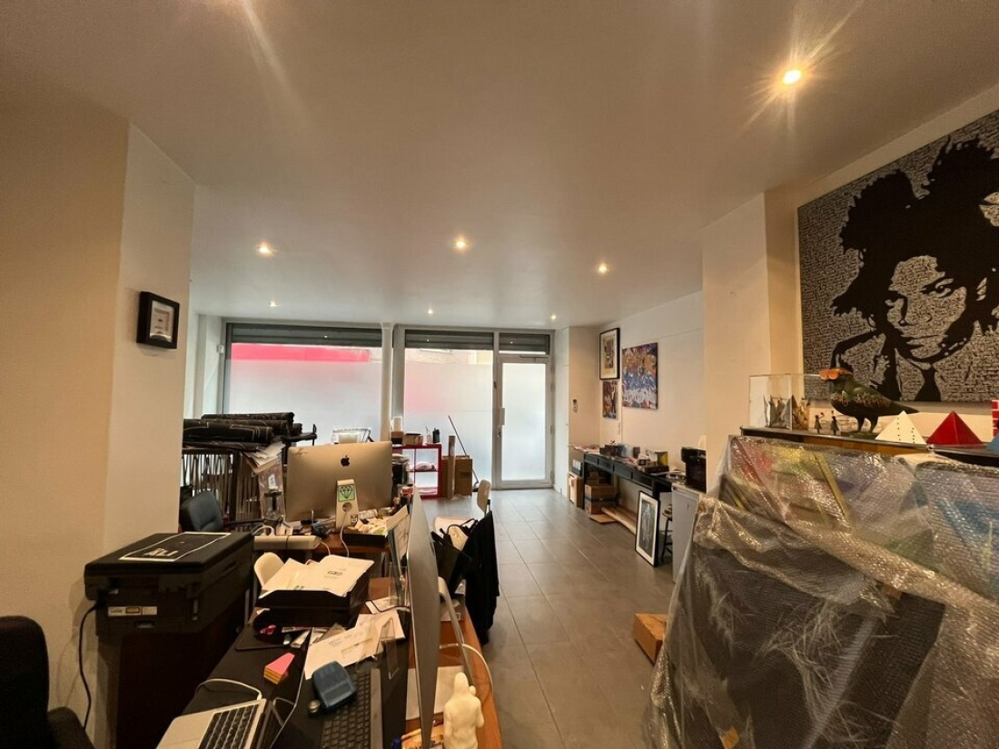 Photo 3 – vente commerce	PARIS (75020)