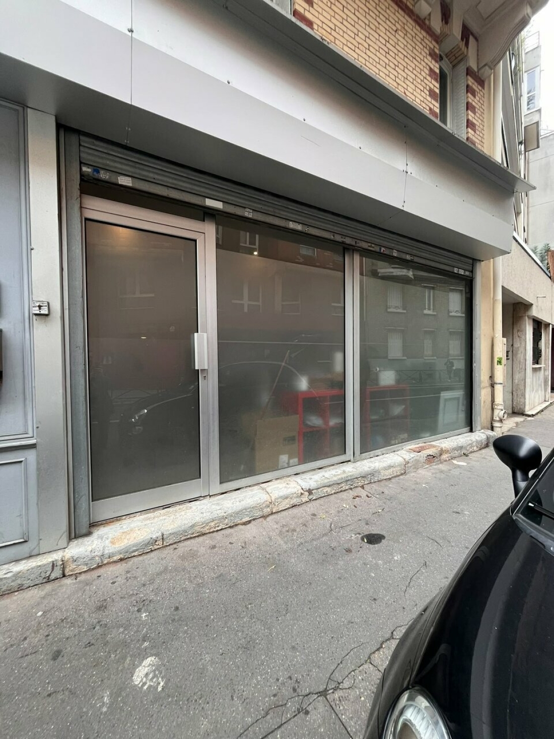 Photo 8 – vente commerce	PARIS (75020)