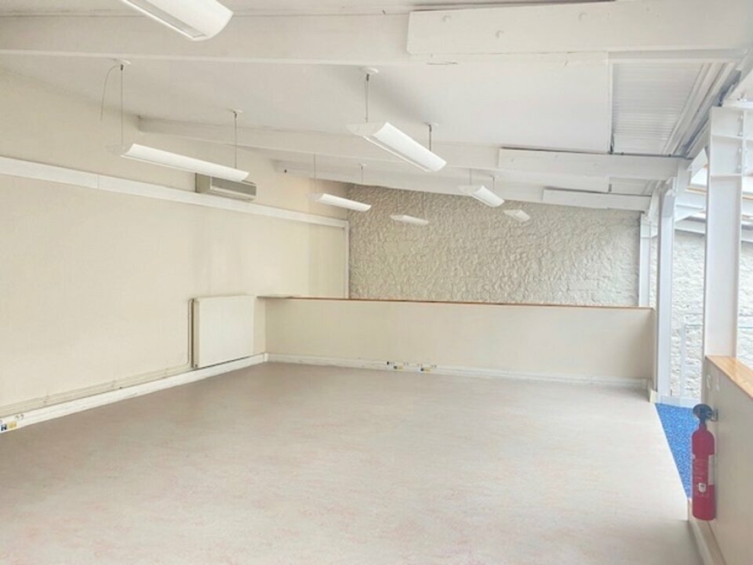 Photo 7 – vente bureaux	PARIS (75012)