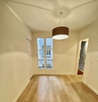 Photo 1 – location bureaux	PARIS (75010)