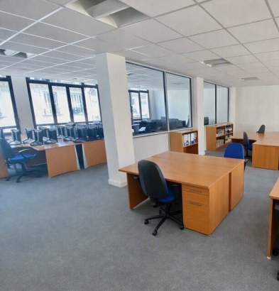Photo 1 – location bureaux	PARIS (75010)