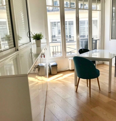 Photo 1 – location bureaux	PARIS (75008)