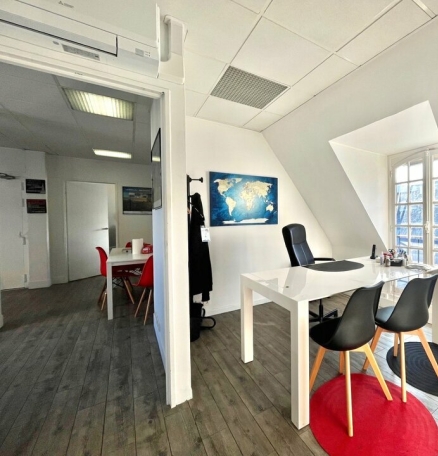 Photo 1 – location bureaux	PARIS (75008)