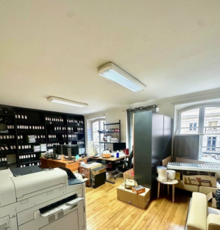 Photo 1 – location bureaux	PARIS (75004)