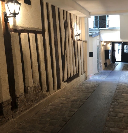 Photo 1 – location bureaux	PARIS (75002)