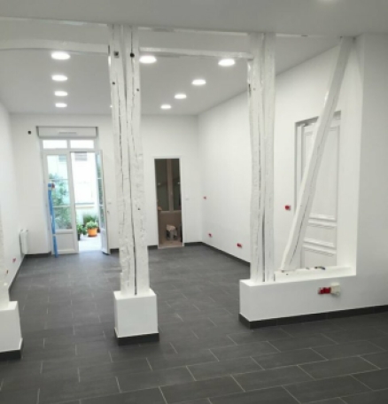 Photo 1 – location commerce	PARIS (75017)